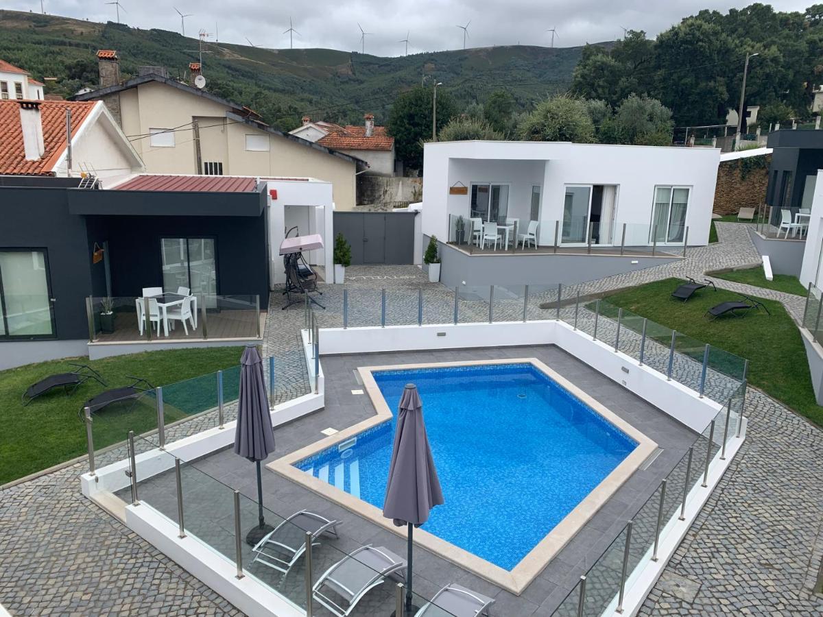 Artvilla Tourism Houses Castanheira de Pera Exteriér fotografie